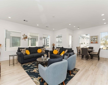 3410 Baer Street - Photo Thumbnail 14