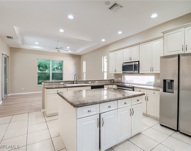 9124 Brendan Preserve Court - Photo Thumbnail 6