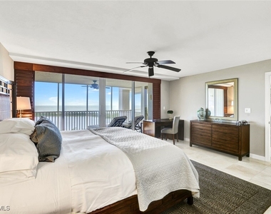 6849 Grenadier Boulevard - Photo Thumbnail 9