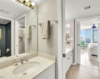 6849 Grenadier Boulevard - Photo Thumbnail 14