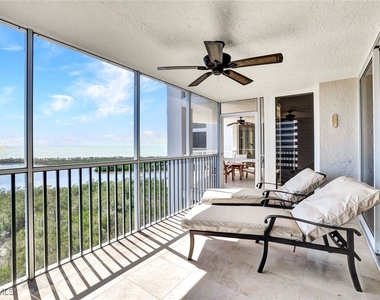 6849 Grenadier Boulevard - Photo Thumbnail 18