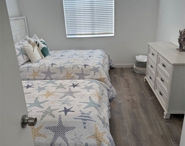 2875 Palm Beach Boulevard - Photo Thumbnail 8