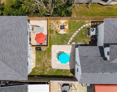 3624 S Avenue S 1/2 - Photo Thumbnail 3