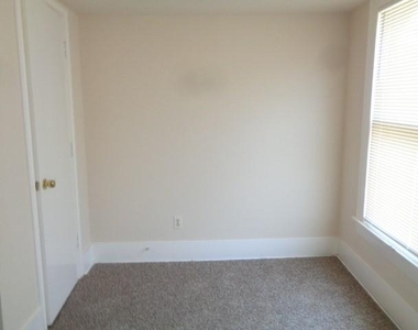 3230 Ohio Street - Photo Thumbnail 7