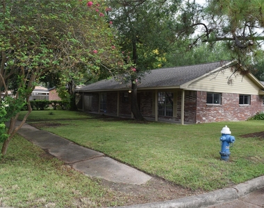 9902 Tolman Street - Photo Thumbnail 22