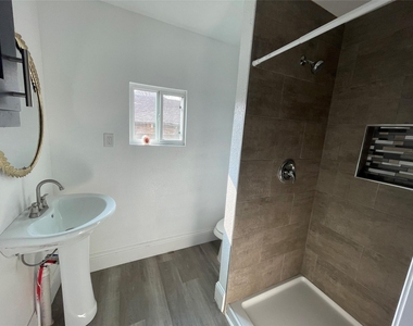 2508 Texas Avenue - Photo Thumbnail 17