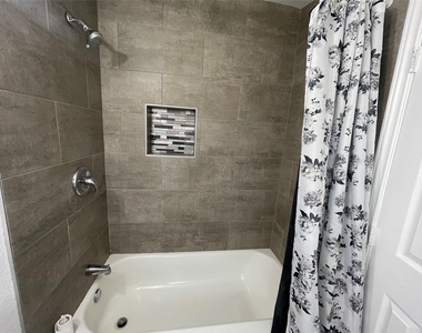 2508 Texas Avenue - Photo Thumbnail 13