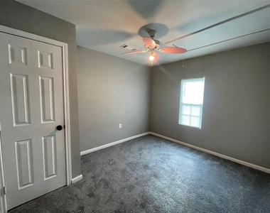 2508 Texas Avenue - Photo Thumbnail 16