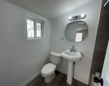 2508 Texas Avenue - Photo Thumbnail 12