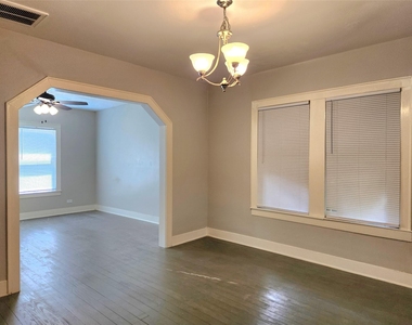 6306 Stillman Street - Photo Thumbnail 3