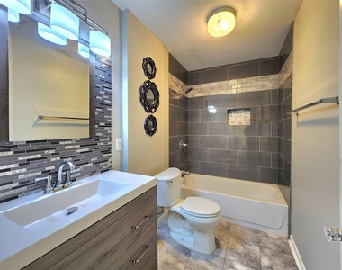 6306 Stillman Street - Photo Thumbnail 5