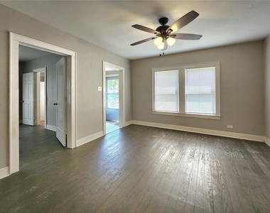 6306 Stillman Street - Photo Thumbnail 2