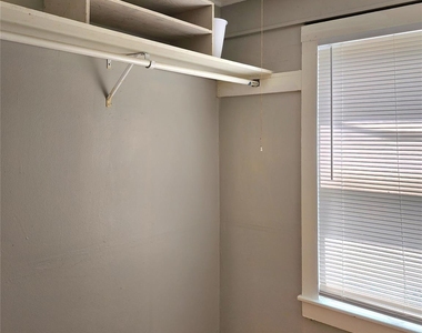 6306 Stillman Street - Photo Thumbnail 8