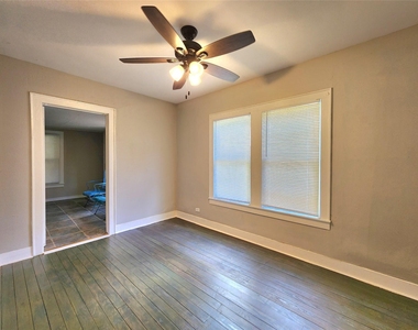 6306 Stillman Street - Photo Thumbnail 9