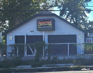 6306 Stillman Street - Photo Thumbnail 14