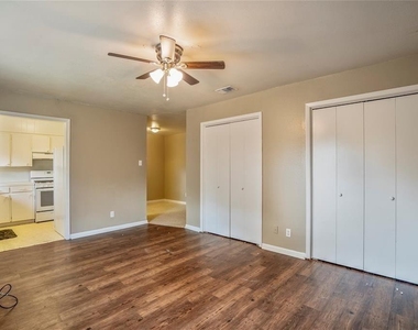 3532 Midwest Drive - Photo Thumbnail 16