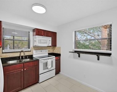 484 Santa Cruz Place Ne - Photo Thumbnail 6