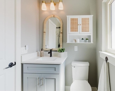 411 87th Avenue - Photo Thumbnail 32