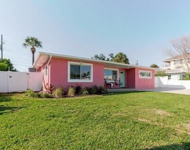 411 87th Avenue - Photo Thumbnail 1