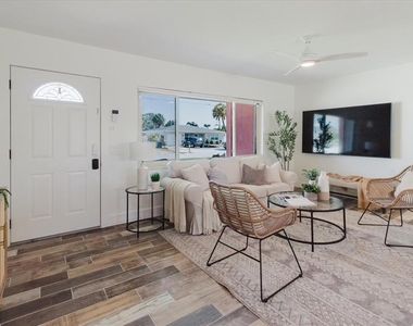 411 87th Avenue - Photo Thumbnail 3