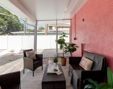 411 87th Avenue - Photo Thumbnail 38