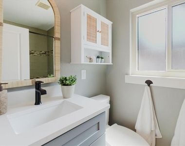 411 87th Avenue - Photo Thumbnail 31