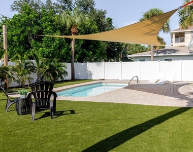 411 87th Avenue - Photo Thumbnail 47
