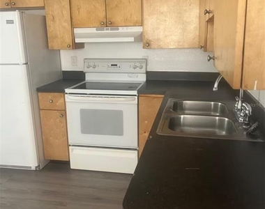 6806 Thomas Circle - Photo Thumbnail 1
