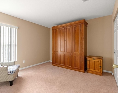 9770 Sw 92nd Place Road - Photo Thumbnail 2