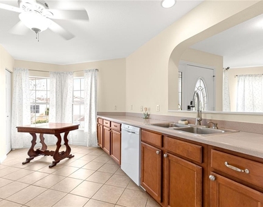 9770 Sw 92nd Place Road - Photo Thumbnail 9