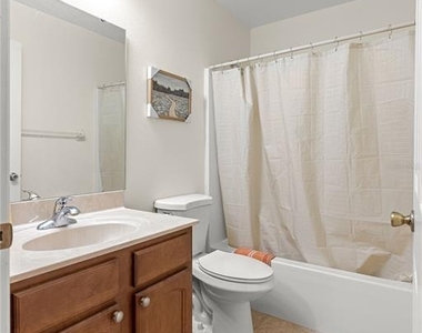 9770 Sw 92nd Place Road - Photo Thumbnail 5