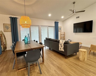 3409 45th Street W - Photo Thumbnail 22