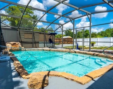 1118 Overdale Street - Photo Thumbnail 2