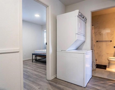 1118 Overdale Street - Photo Thumbnail 26