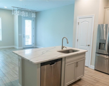 1011 Lychee Court - Photo Thumbnail 7