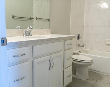 1011 Lychee Court - Photo Thumbnail 14