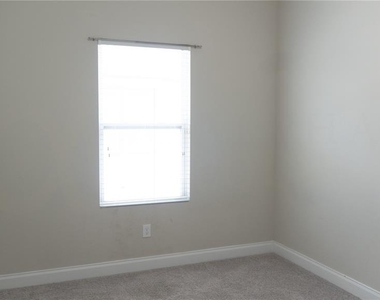 1011 Lychee Court - Photo Thumbnail 35