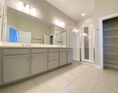 1011 Lychee Court - Photo Thumbnail 18