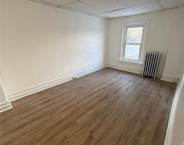 406 N 2nd Street - Photo Thumbnail 5