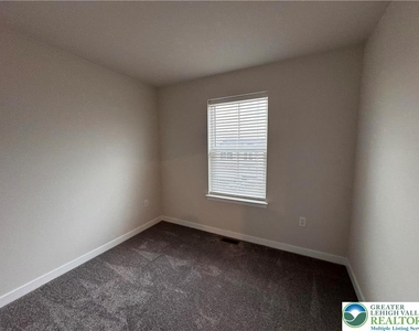 7634 Clayton Avenue - Photo Thumbnail 21