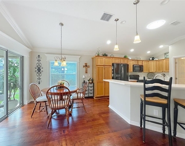 2875 Rain Lily Loop - Photo Thumbnail 8