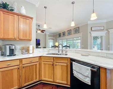 2875 Rain Lily Loop - Photo Thumbnail 9