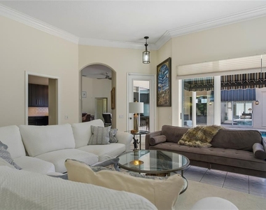 8717 54th Avenue E - Photo Thumbnail 4