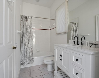 8717 54th Avenue E - Photo Thumbnail 12
