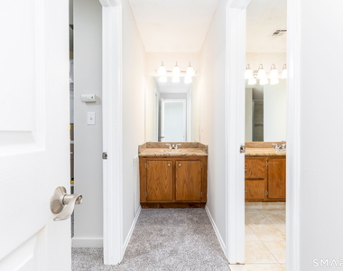 25 Stanley Street - Photo Thumbnail 16