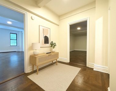 147 West 79th Street - Photo Thumbnail 5