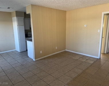 2605 Cedar Avenue - Photo Thumbnail 1