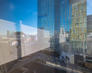 3722 Las Vegas Boulevard - Photo Thumbnail 9