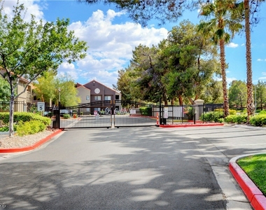 5018 S Rainbow Boulevard - Photo Thumbnail 34