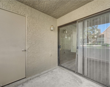 5018 S Rainbow Boulevard - Photo Thumbnail 27